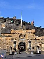 D11-032- Edinburgh- Edinburgh Castle.JPG